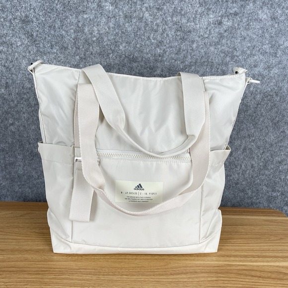 adidas All Me 2 Tote Large Crossbody Bag Shoulder Strap Pockets Gym Athleisure - Picture 1 of 12